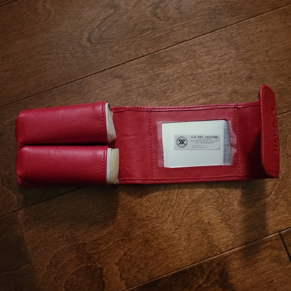 NWOT Noevir Lipstick Holder with Mirror - Picture 3 of 3